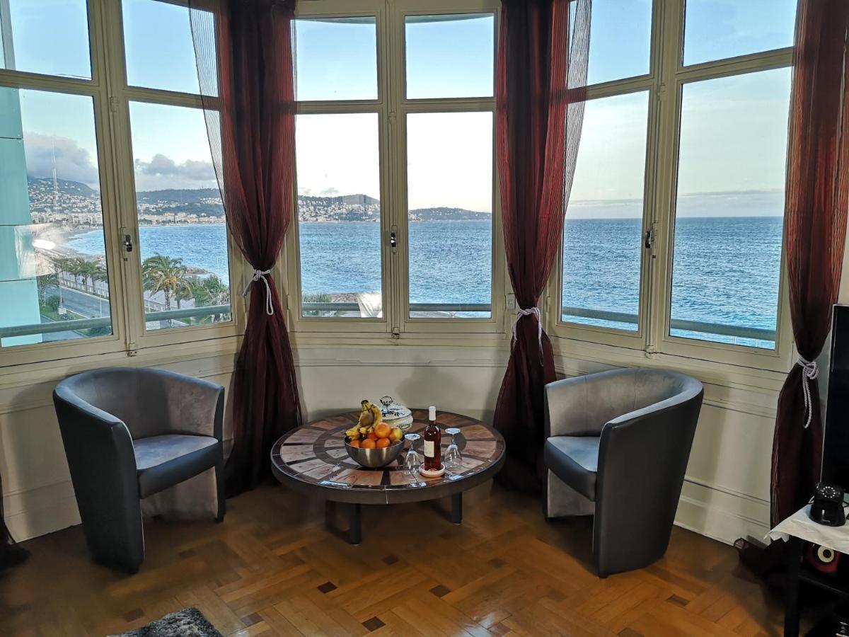Apartment Le Mirage, Sea Front View, 3 Bedrooms, 100M *